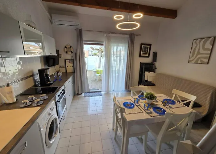 Διαμέρισμα Cristallines Jolie Mitoyenne Piscine Proche Richelieu Cap D'agde